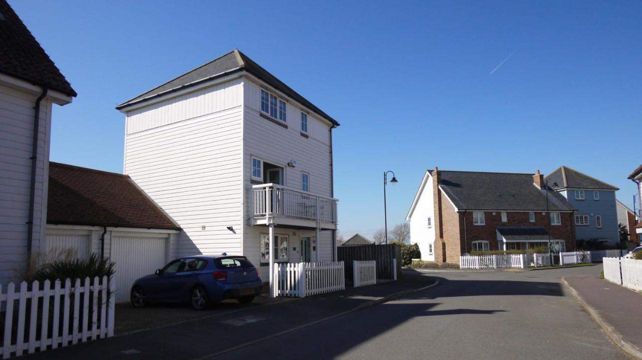 The Salty Dog Holiday Cottage, Camber Sands Rye Exterior photo